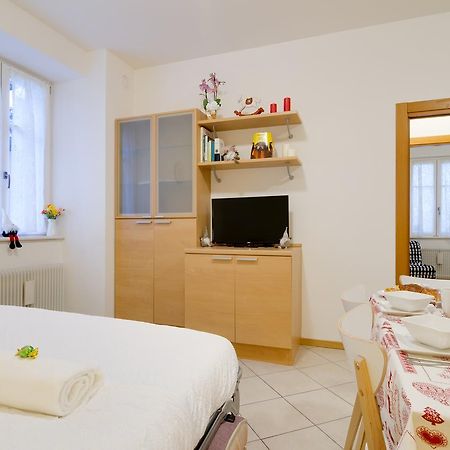B&B And Apartments Al Duomo Trento Bagian luar foto