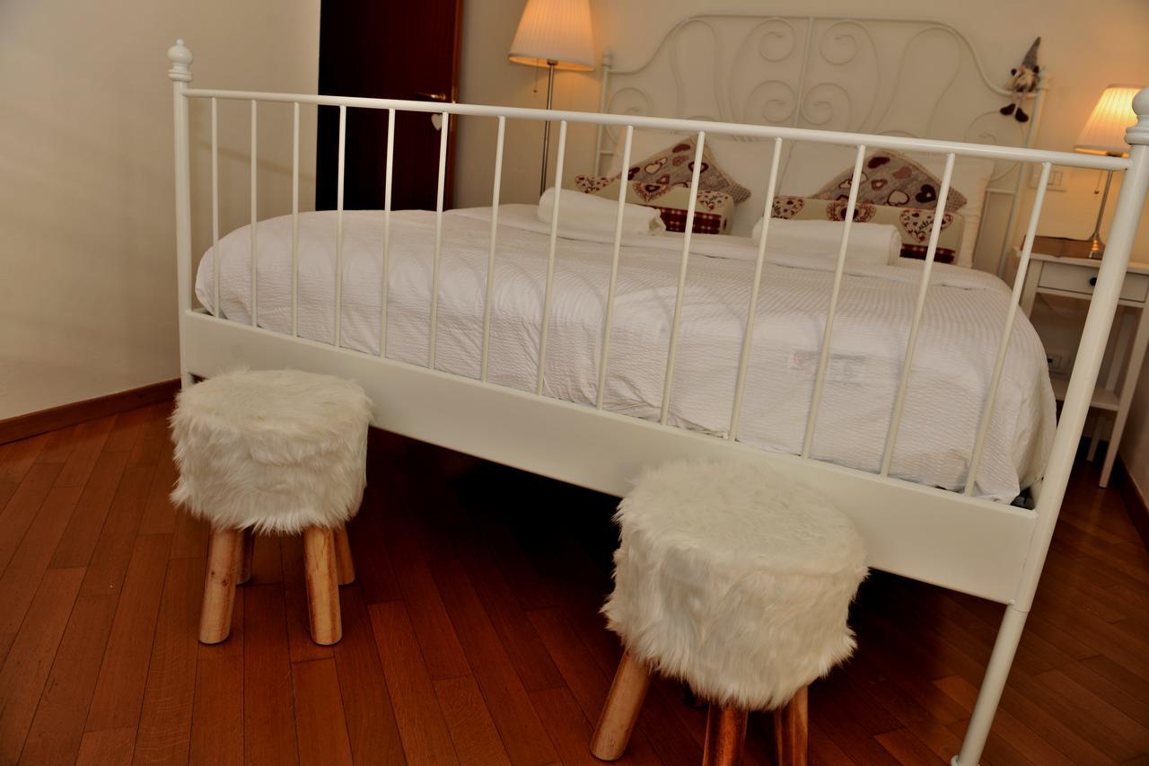 B&B And Apartments Al Duomo Trento Bagian luar foto