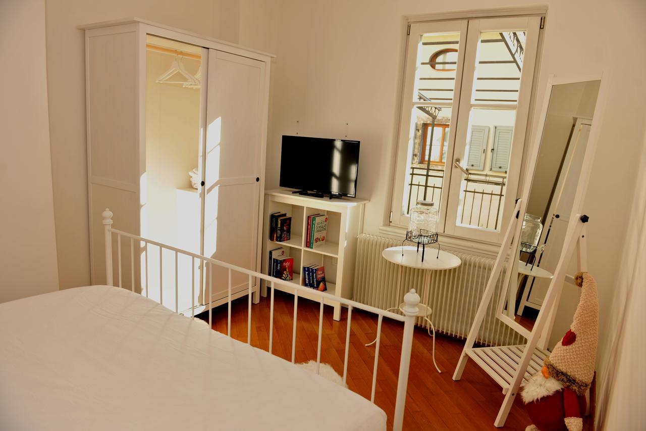 B&B And Apartments Al Duomo Trento Bagian luar foto