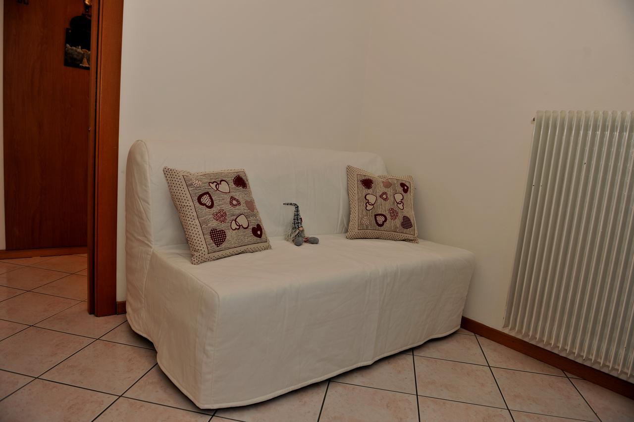 B&B And Apartments Al Duomo Trento Bagian luar foto