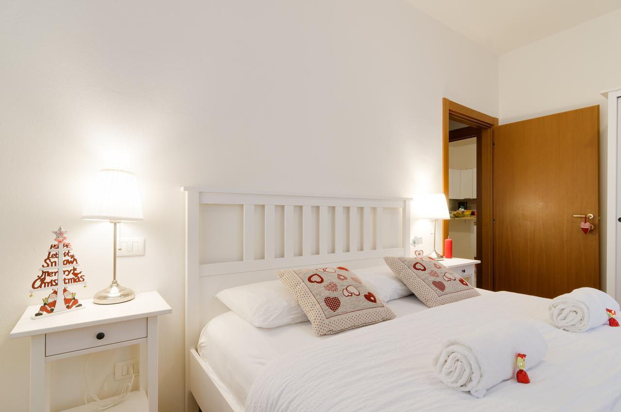 B&B And Apartments Al Duomo Trento Bagian luar foto