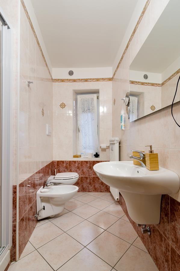 B&B And Apartments Al Duomo Trento Bagian luar foto